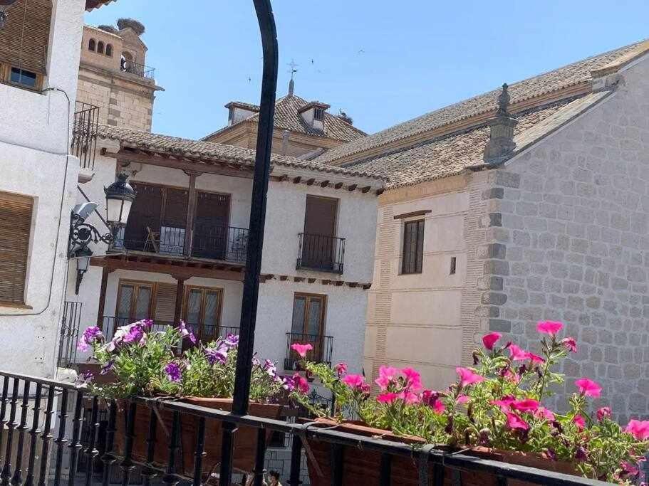 شقة El Balcon De La Rosa La Puebla de Montalbán المظهر الخارجي الصورة