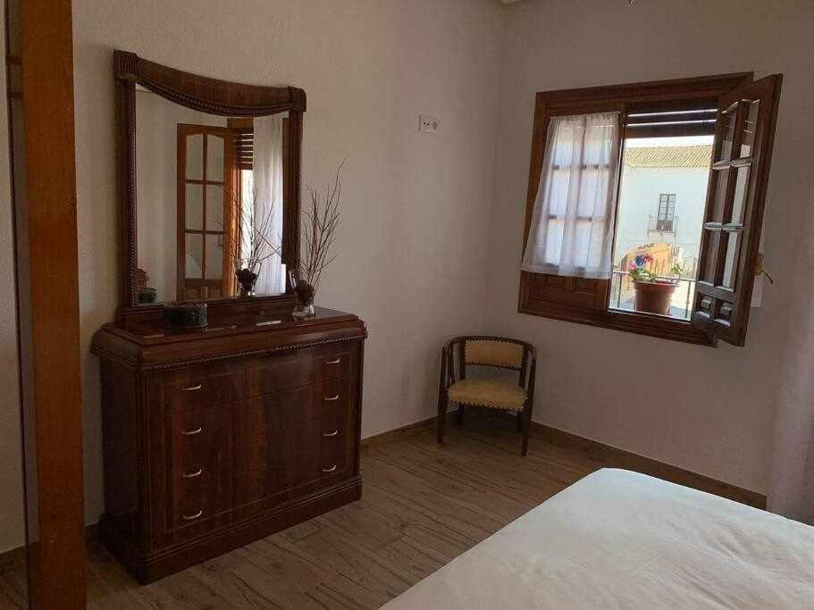 شقة El Balcon De La Rosa La Puebla de Montalbán المظهر الخارجي الصورة
