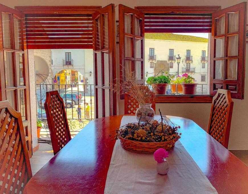 شقة El Balcon De La Rosa La Puebla de Montalbán المظهر الخارجي الصورة