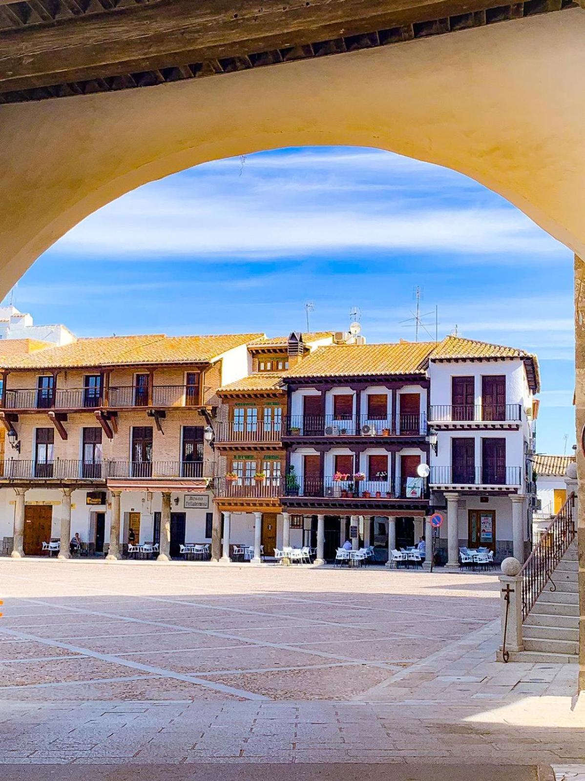 شقة El Balcon De La Rosa La Puebla de Montalbán المظهر الخارجي الصورة